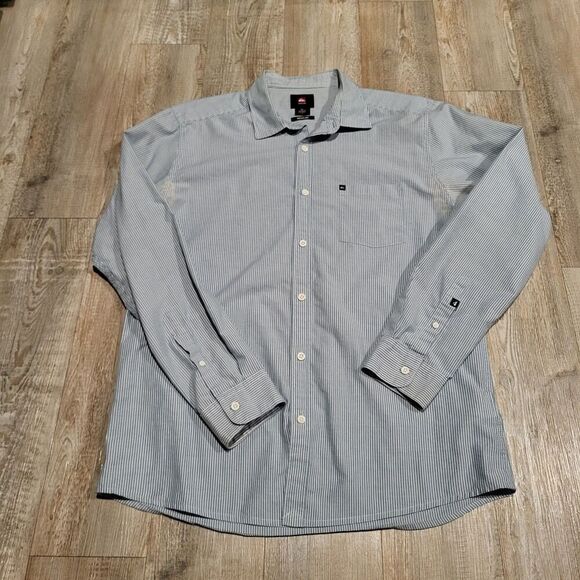 Quiksilver Regular Fit Pinstripe Long Sleeved Button Up Shirt Men's Size Large - Picture 1 of 9